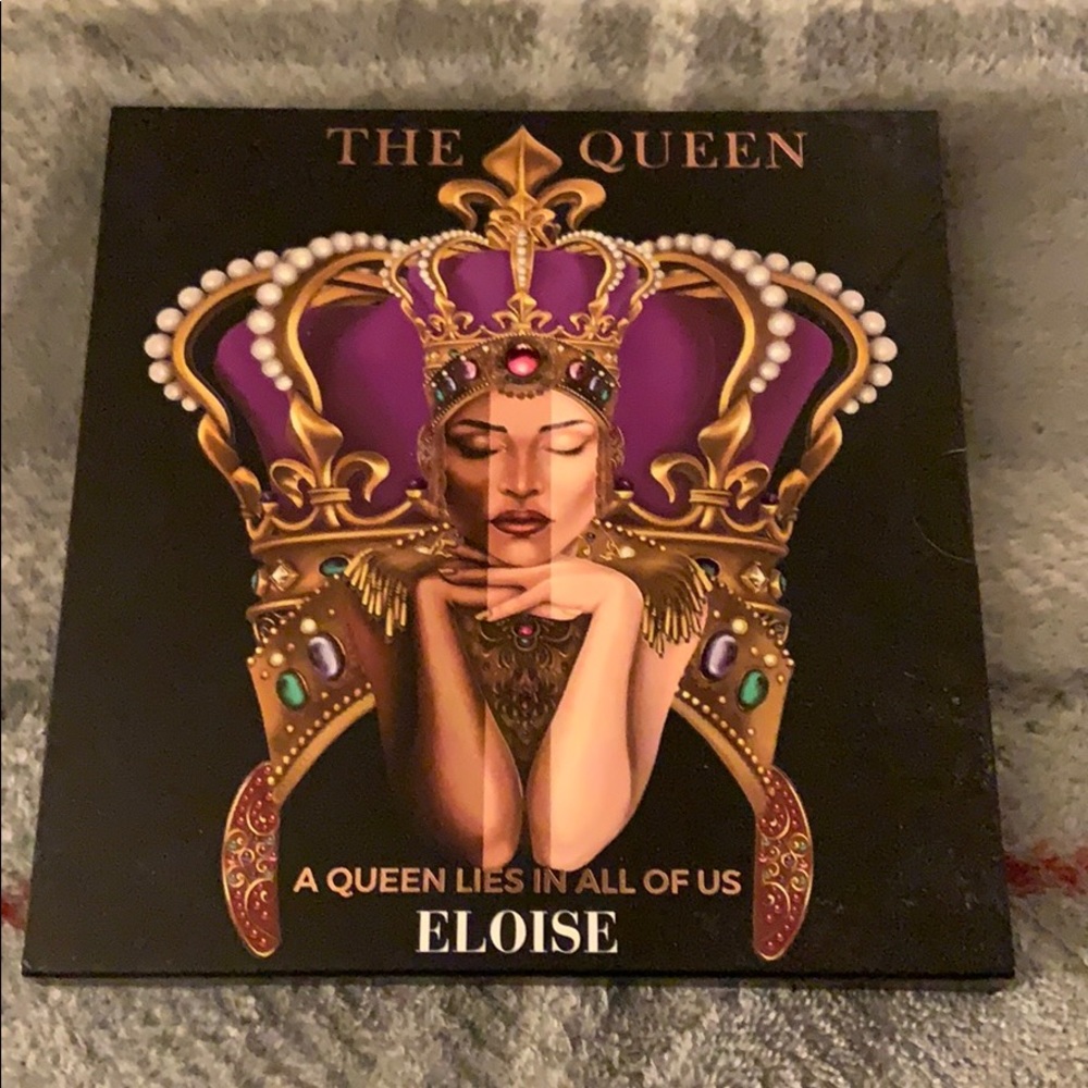 The Queen Eloise Eyeshadow Palette